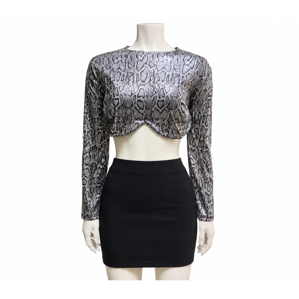 NEW The Sang Silver Snakeskin Sequin Crop Top Long Sleeve Back Zip 2X Party Glam